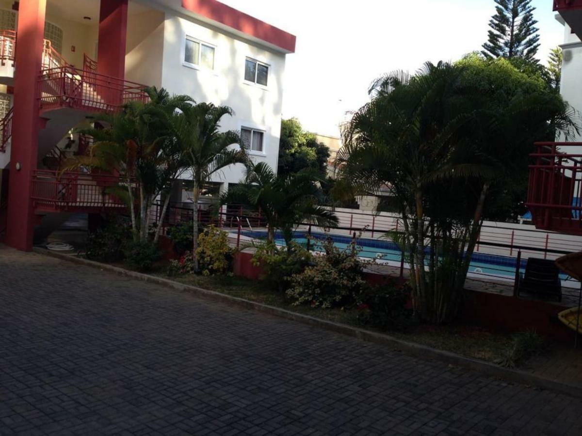 Oceanside Licenced Tourist Residence Flic-en-Flacq Extérieur photo